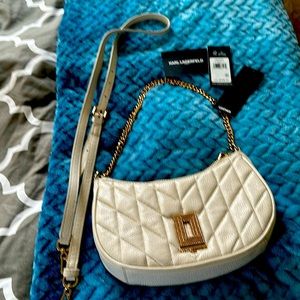 Quilted leather shoulder bag